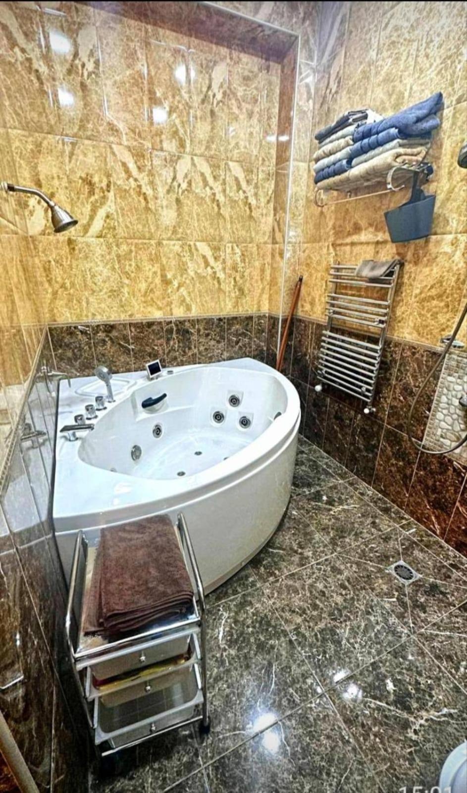 Apartament Gio Batumi Zewnętrze zdjęcie